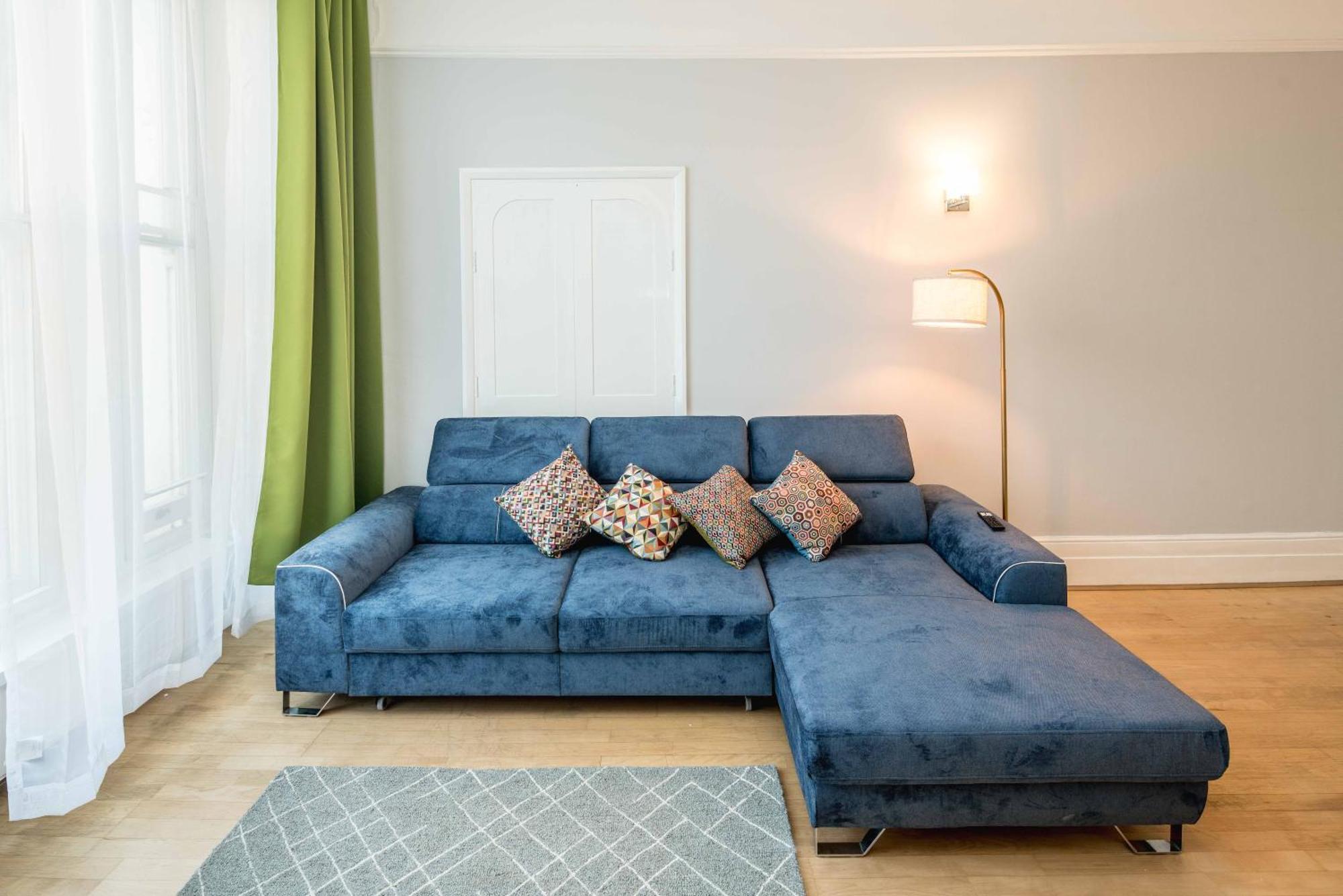 Kensington Muse Apartment London Bagian luar foto